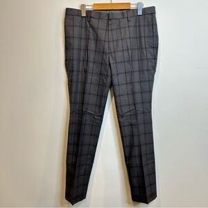 Banana Republic Slim Fit Men’s Plaid Grey Dress Pants